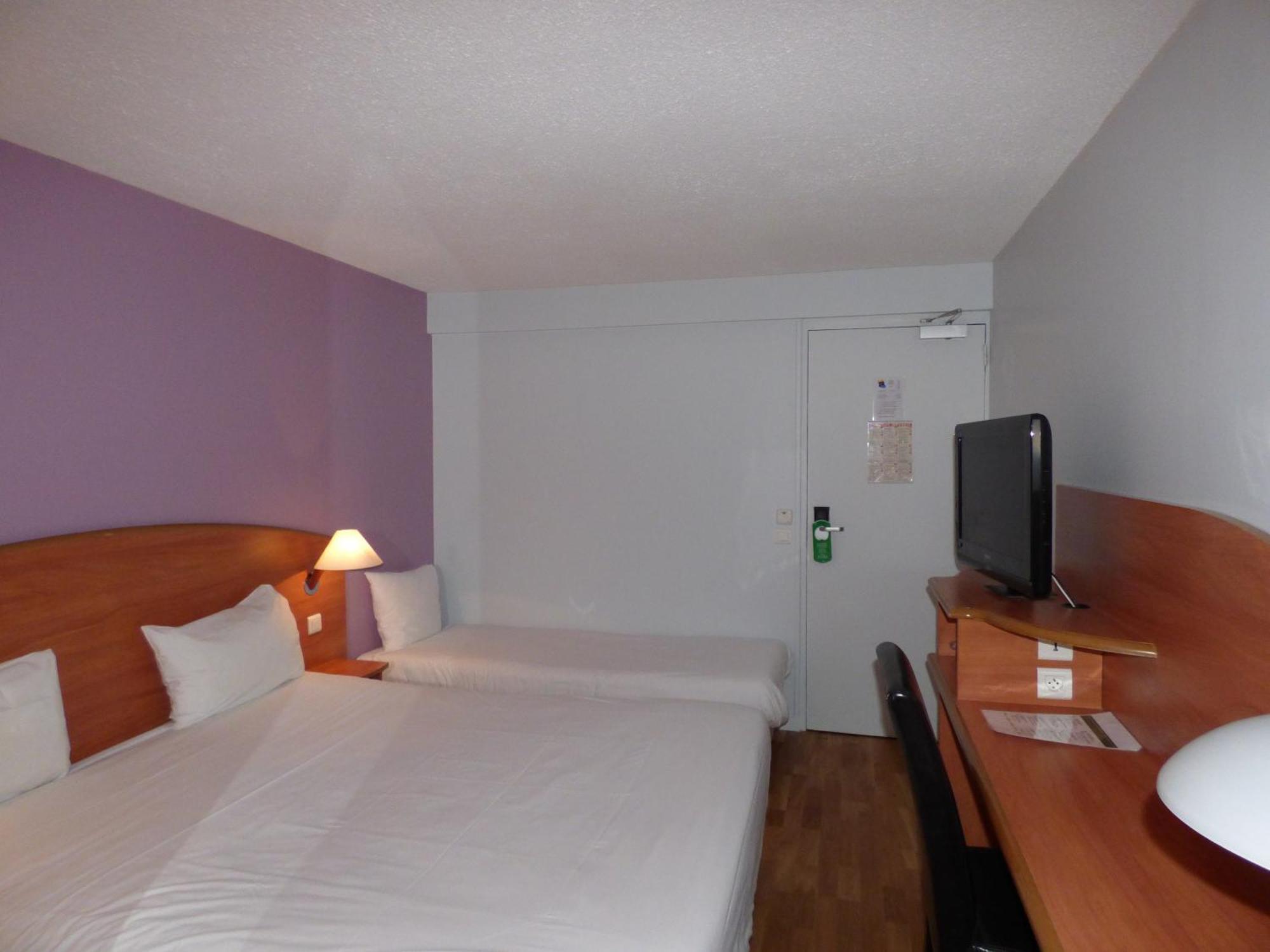 Central Hotel Créteil Zimmer foto